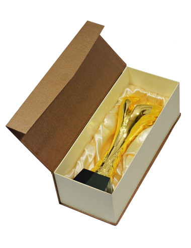 QRX006-G Statueta odlewana WINGS AWARD w ozdobnym etui GIFTBOX / kryształowy postument, wysokość H-280mm, W-80mm