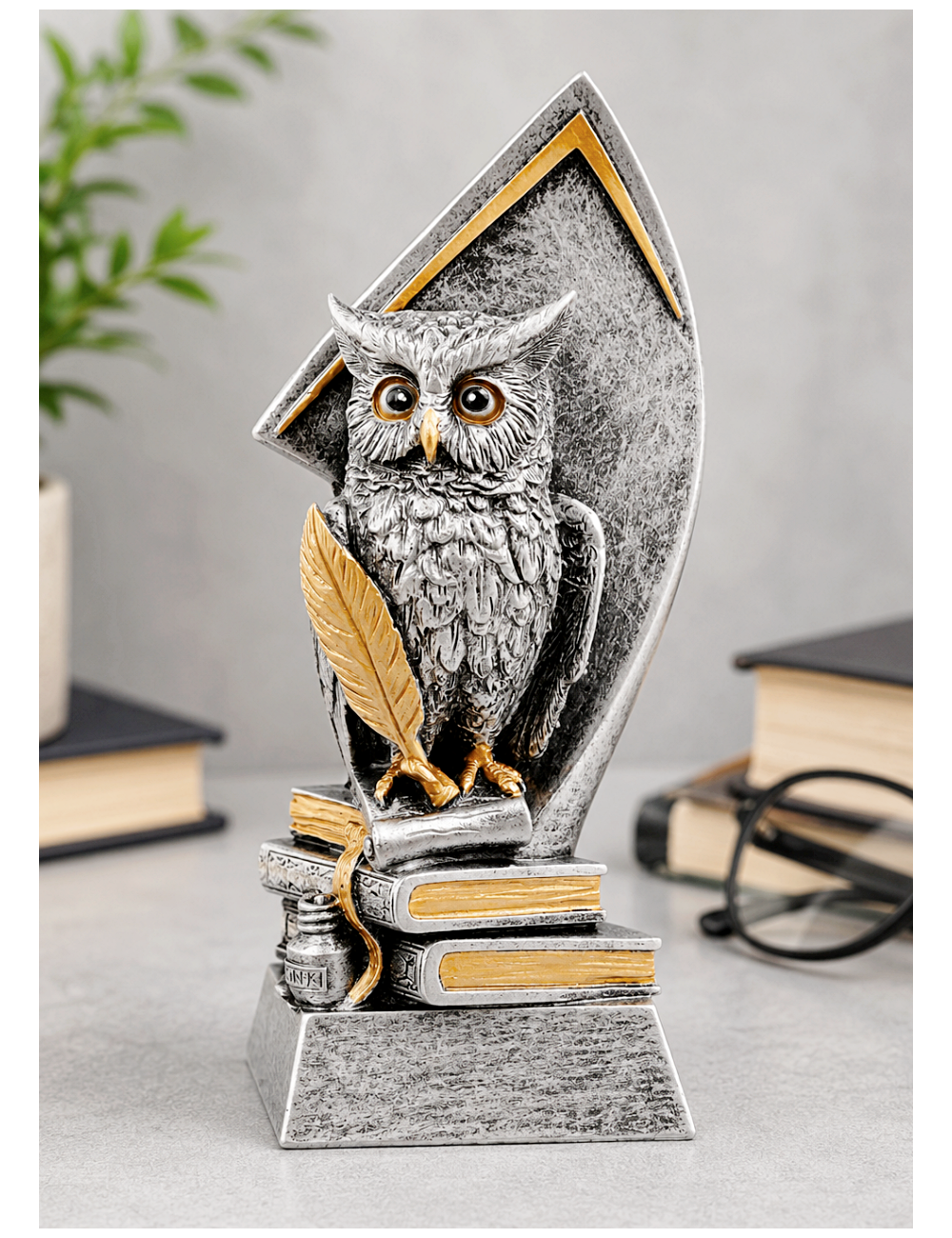 RTX020  Statuetka SOWA / symbol WIEDZY i NAUKI - seria ENJOY,  H-180mm, W-90mm 