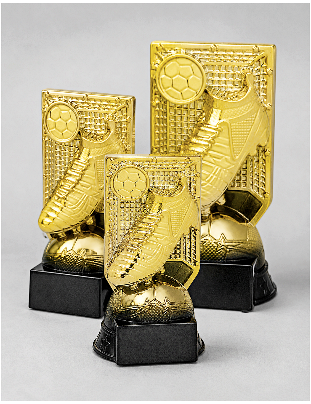 Q550A-BK  Statuetka HEAVY - piłka nożna BUT PIŁKARSKI,  kolor złoty  H-200mm, insert 25mm (tab. aaxbb mm M) • Q550-seria Statuet