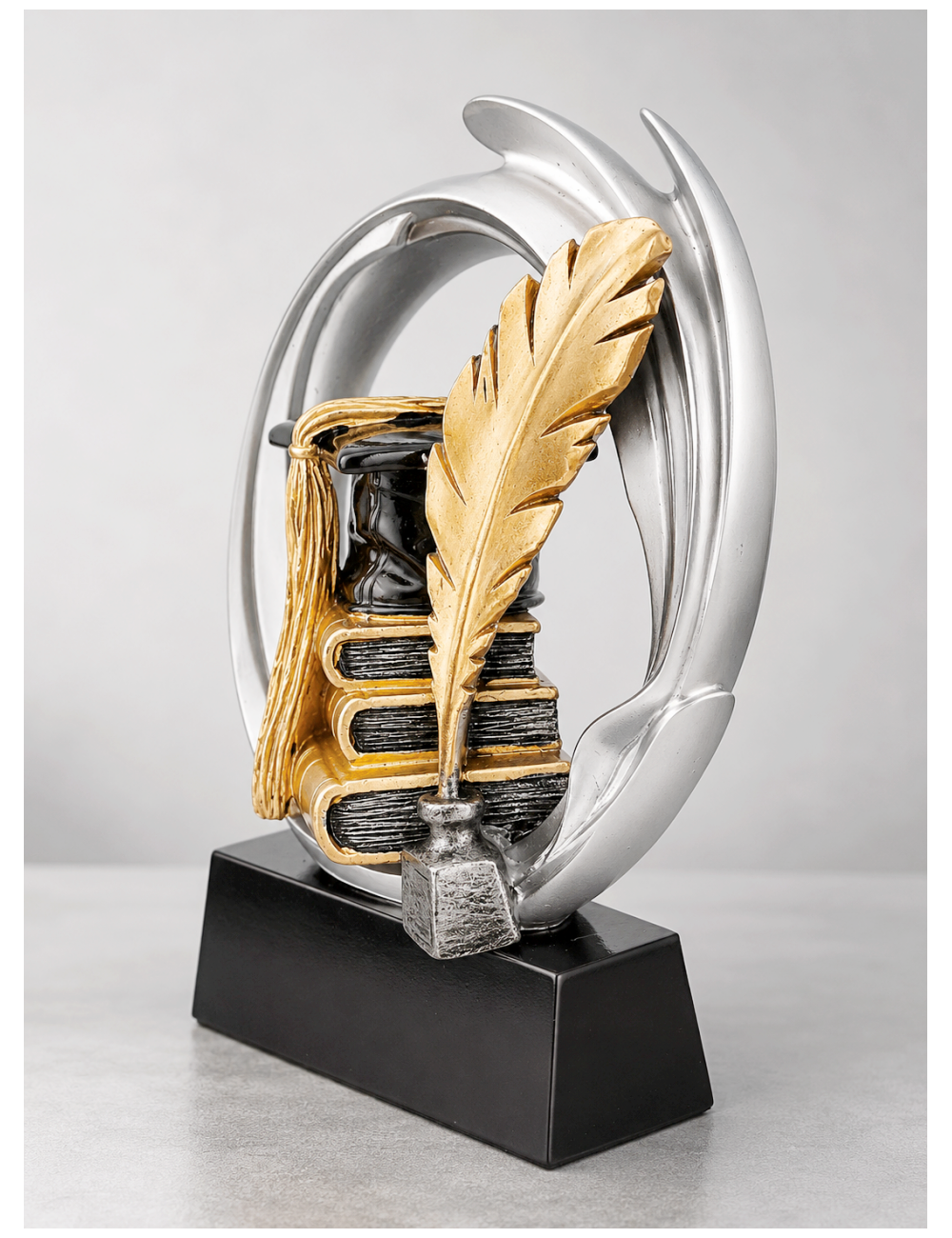 DRX018  Statuetka SZKOŁA, NAUKA, ABSOLWENT - seria WOW !, odlew 3D, wysokość H-170mm, W-120mm - SCHOOL - GRADUATE