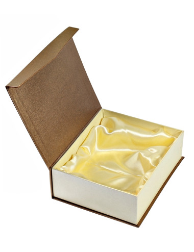 H305-GOLD  Etui do statuetki szklanej GIFTBOX - kolor złoty/ecru - W-250x210mm,  H-80mm