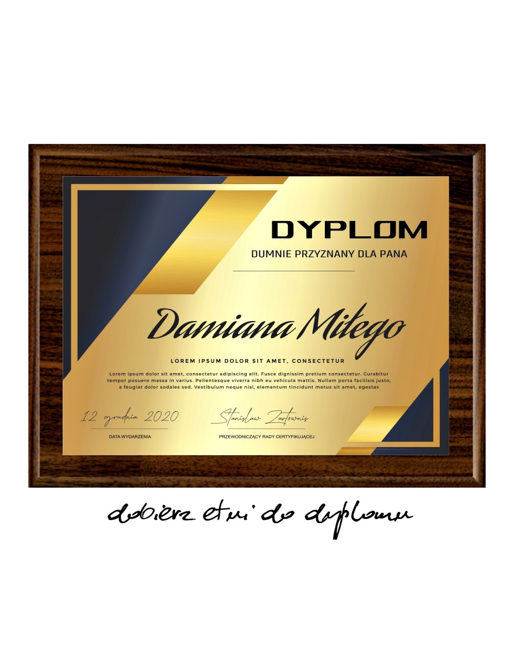 HG253-G  - Dyplom drewniany grawerowany. Aluminium kolor złoty, rozmiar 228x178 mm (tab. 190x140 mm)